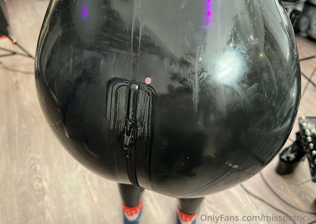 misspatricia アート女優 写真