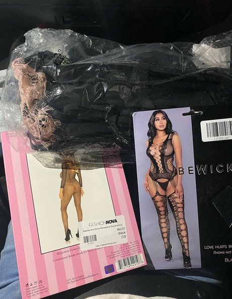 太めのブロンドオンリーファンズ セックス 写真