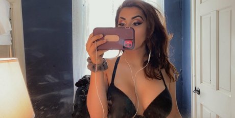 濡れたパンティーOnlyFans 美しい裸 写真