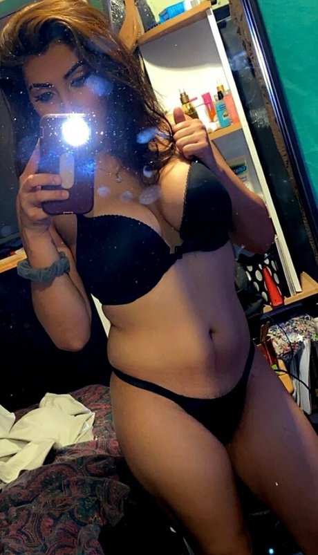 女性の筋肉オンリーファンズ トップ 画像