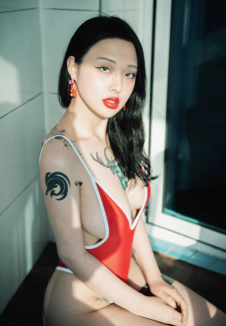 Seolhwa 素敵なモデル 画像