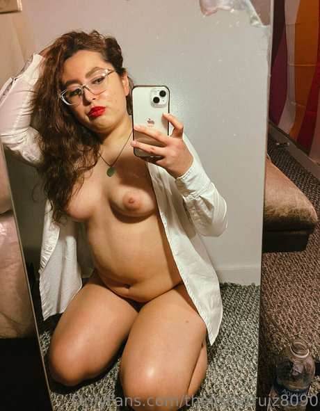 Lisbet Ruiz 裸モデル 写真