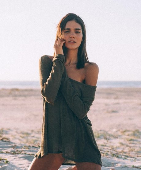 Noya Ariely 素敵なモデル 写真