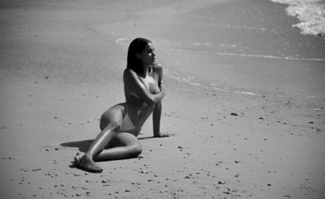 Noya Ariely 最高のモデル アーカイブ