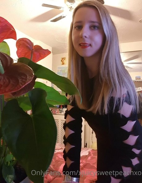 xjuicysweetpeachxo ヌードスター 写真