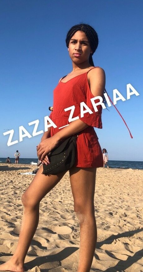 Zaza Zariaa ホット女優 写真