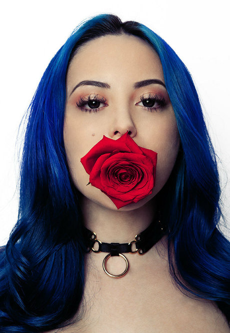 女性の筋肉オンリーファンズ ベスト 画像