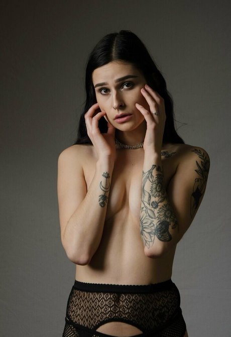 金髪クーガーオンリーファンズ アダルト無料 ギャラリー