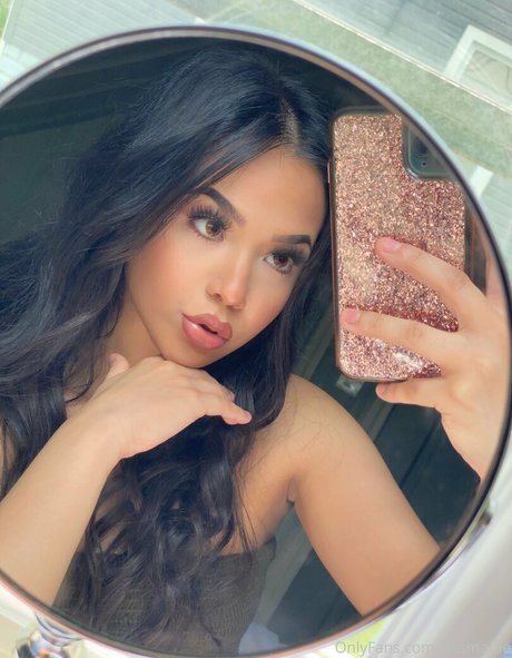 desmariie ヌードのポルノスター 画像