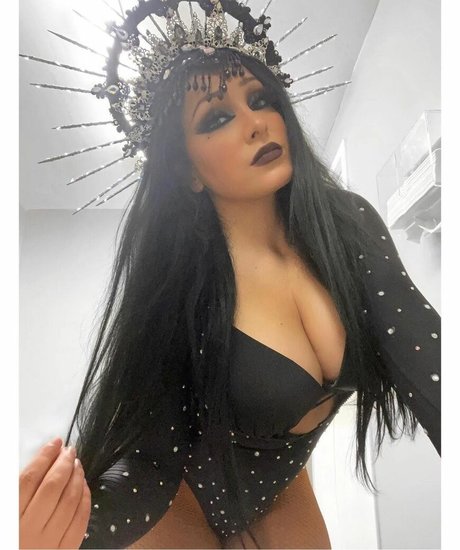 Mandy Leon セックス女優 写真