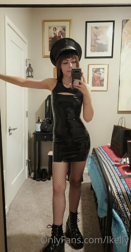 lkelly ヌード女優 写真