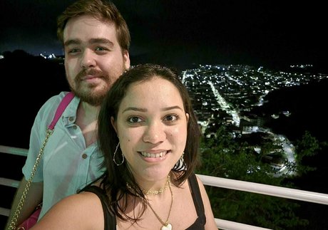 成熟した黒人女性オンリーファンズ ポルノ 写真