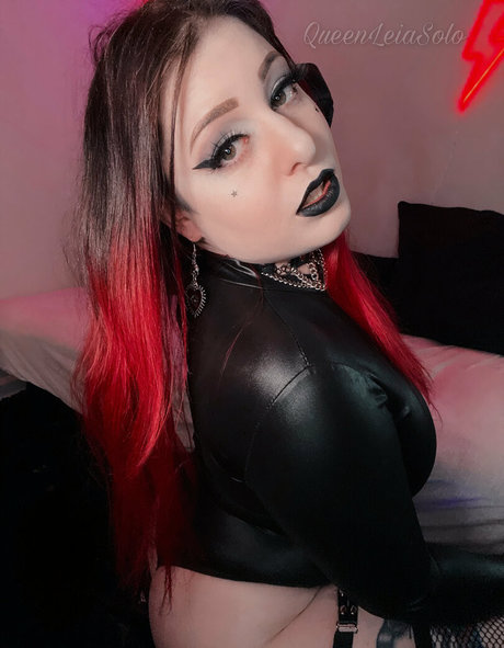 queenleiafree セックス女優 画像