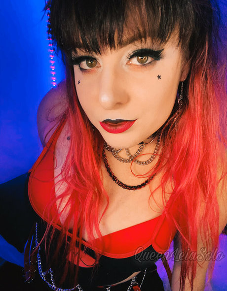 queenleiafree HDスター 写真