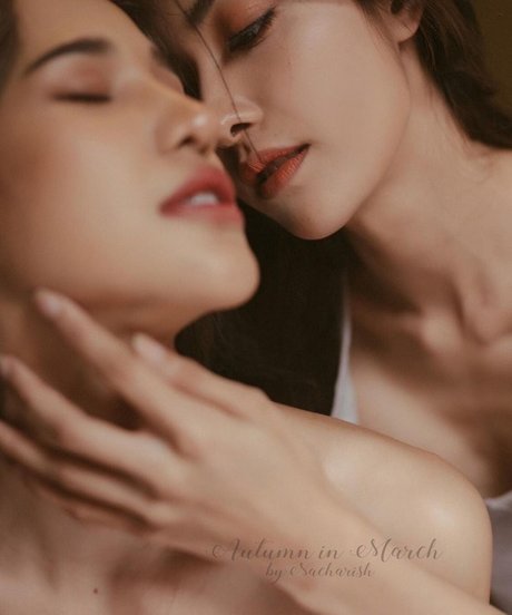 ラバーオンリーファン エロチック ギャラリー