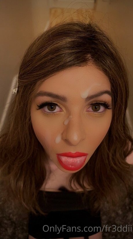 ポーグ xxx オンリーファンズ アートヌード 画像