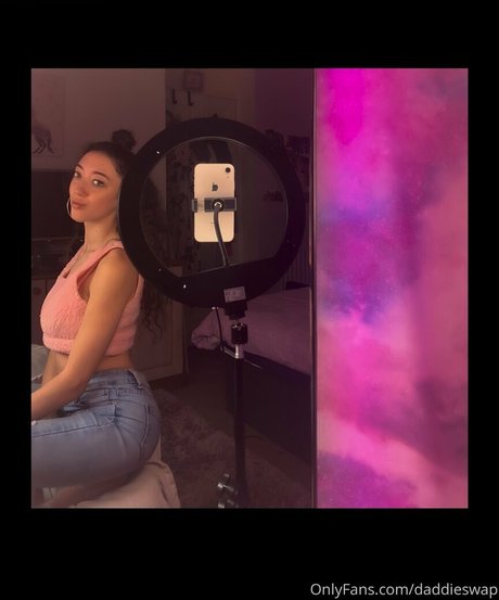 daddieswap エロティックモデル 画像