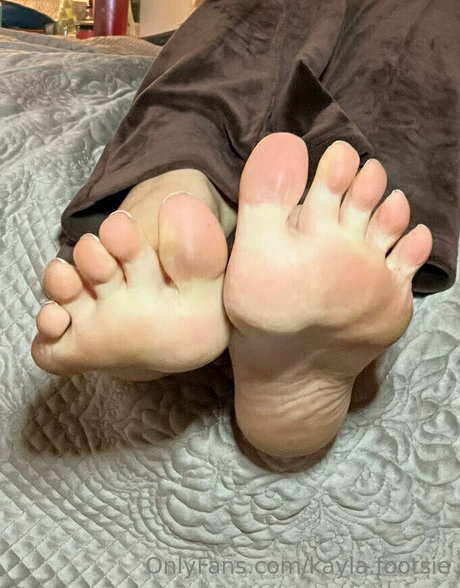 kayla footsie ホットなポルノスター 写真