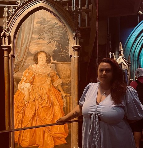 若い黒人女性オンリーファンズ HD 写真