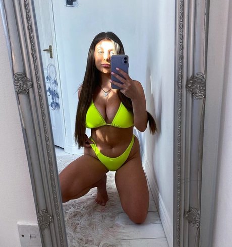 Beth G ポルノ女優 写真