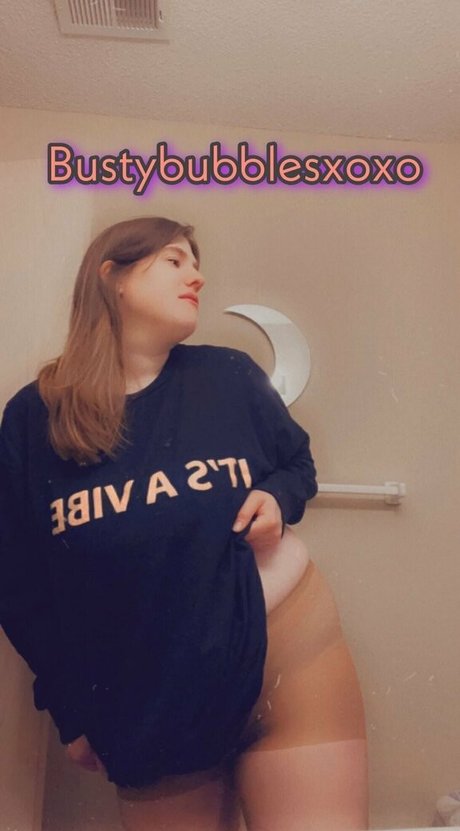 kaitlynnrosee ポルノモデル 写真