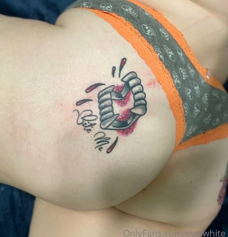 ゲイの乳首OnlyFans エロ 画像