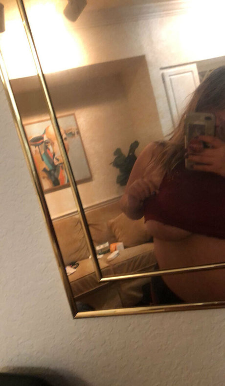 パフィーオンリーファンズ 無料ヌード アーカイブ