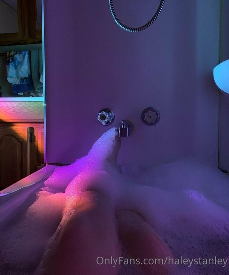 背が高くて巨乳のOnlyFans 美しい 写真