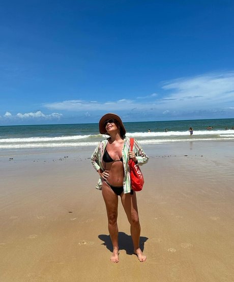 Carolina Ferraz 独占スター 写真