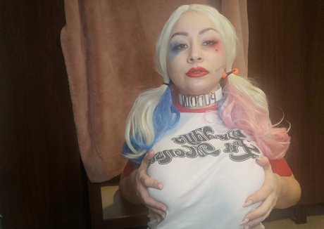 ママの足OnlyFans ホットセクシー 写真