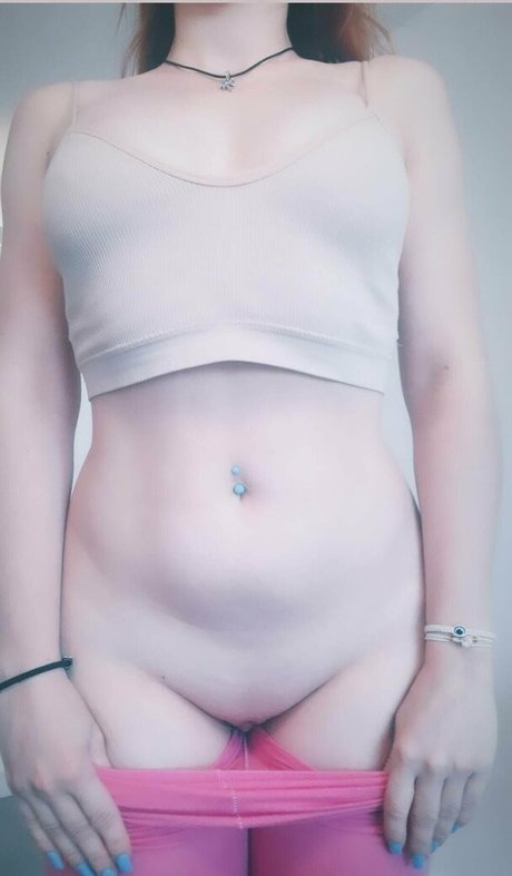 Annaplayboy 裸の女優 写真