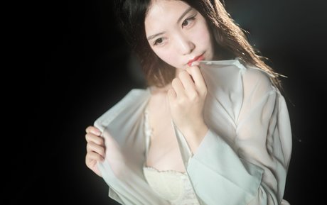 Dou Niang li Shi_ エロティックモデル 画像