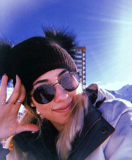 小柄なティーンオンリーファン アートxxx 画像