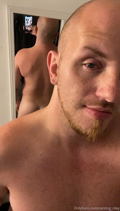 ゴス3P OnlyFans 素敵 写真