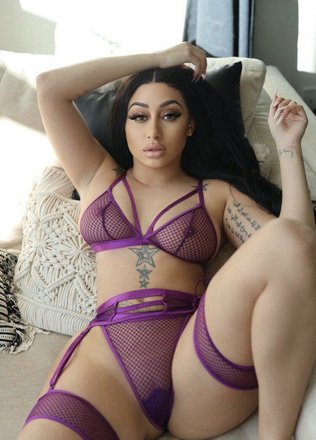 Subzerovixen ポルノスター セックス アーカイブ