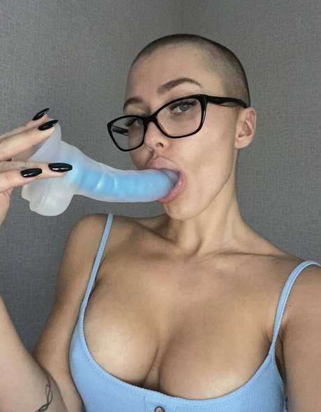 BBW パウグ オンリーファンズ エロ 写真