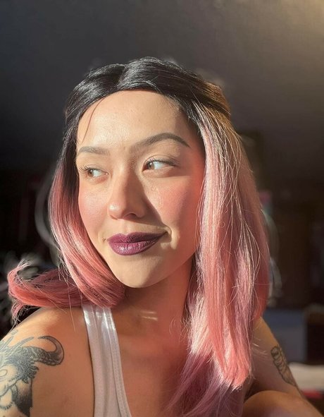 巨尻オンリーファン 無料ヌード ギャラリー