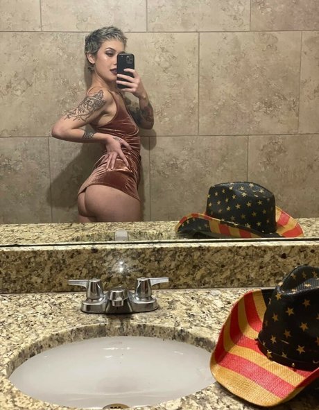 足の動画 OnlyFans ベスト 画像