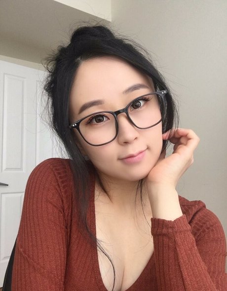 妊娠中のアジア人オンリーファンズ 素敵 ギャラリー