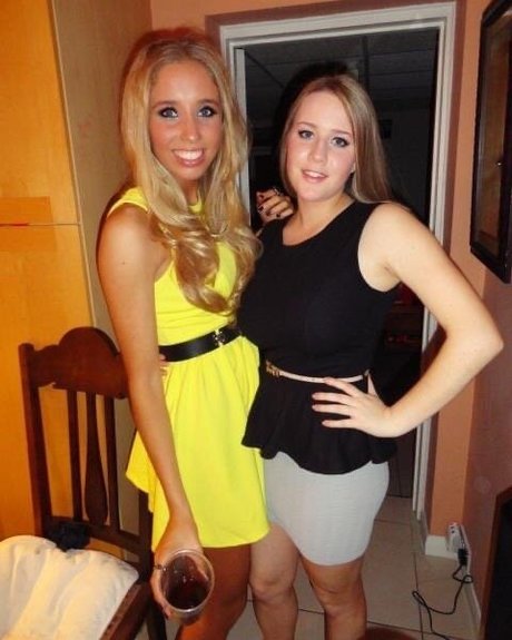 ティーン乱交OnlyFans HD 写真