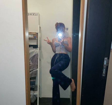 Yunjinpet ポルノスター 美しい 写真