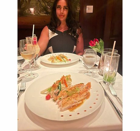 潮吹きオーガズムOnlyFans セクシーヌード 写真