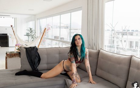 Karine Moraes ポルノスター 独占 写真