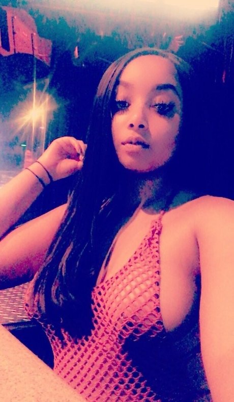 giaonlyfans トップモデル 画像