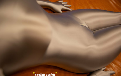 fetishfaith セクシーモデル 写真