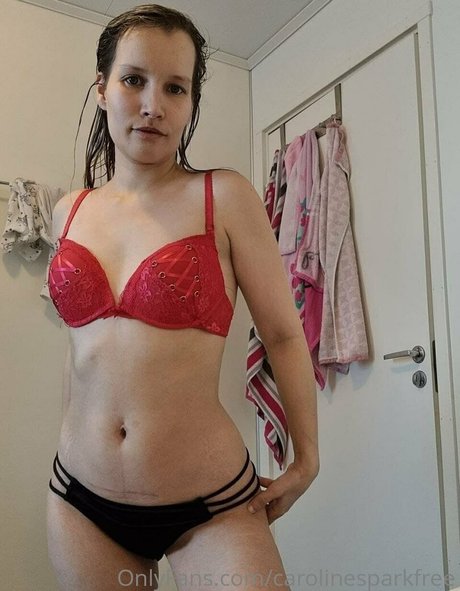 曲線美のクーガーOnlyFans ホット裸 写真