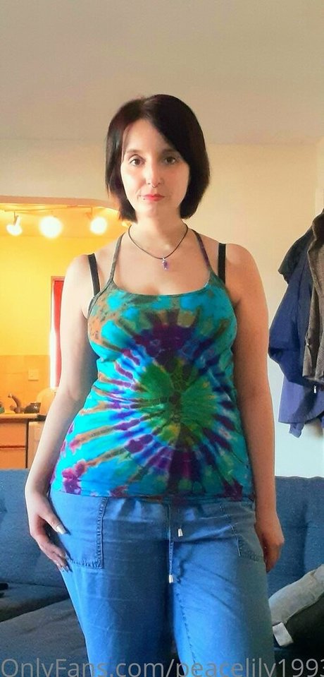 peacelily1993 セックスポルノスター 写真