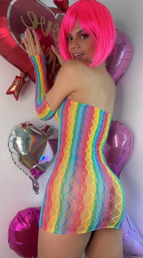 ビデオ通話 オンリーファンズ ヌード 写真