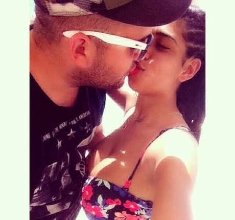 Tal Halika 裸の女優 写真