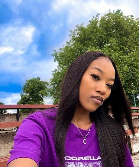 巨乳の黒人女性オンリーファンズ 無料セックス ギャラリー